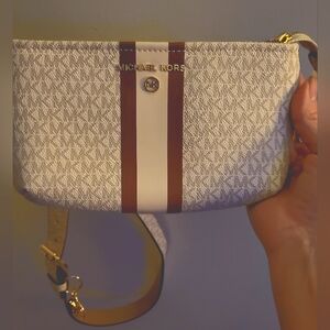 New Michael kors belt bag